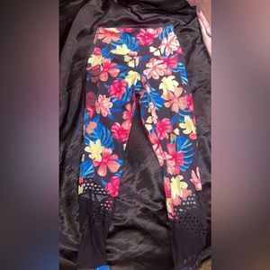 Pink athletic leggings